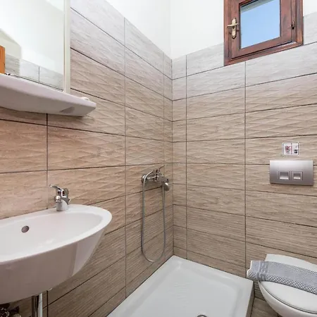 招待所 所提利亚旅馆 3*