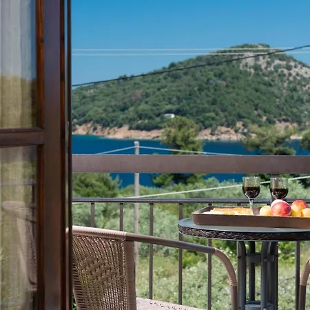 招待所 所提利亚旅馆 基尼拉