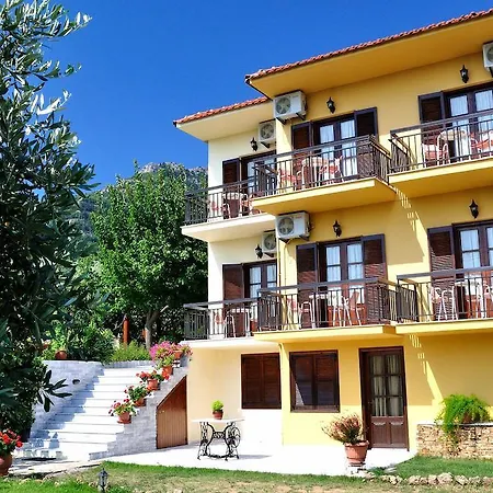 招待所 所提利亚旅馆 基尼拉