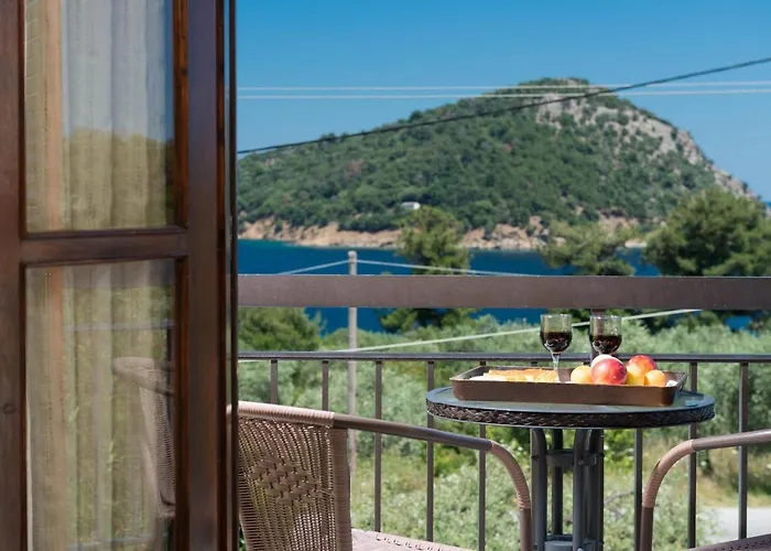 ゲストハウス Sotiria コイニラ