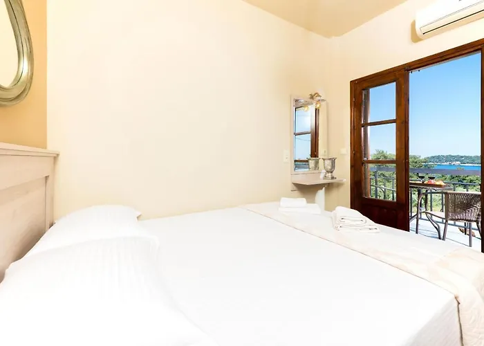 Sotiria コイニラ